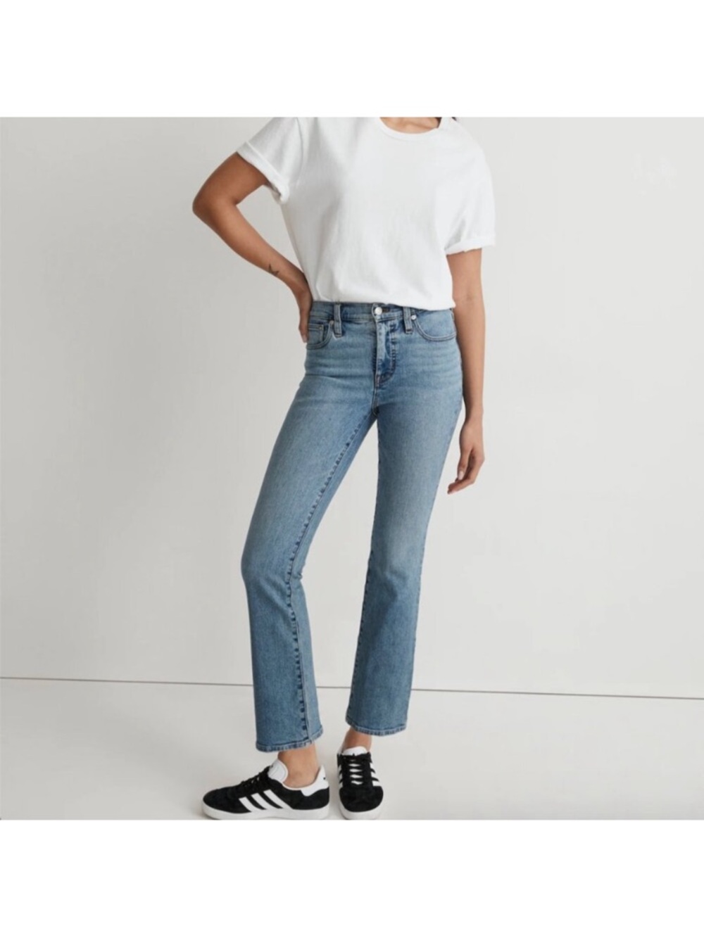 Madewell Mid Rise Kick Out Jeans 33